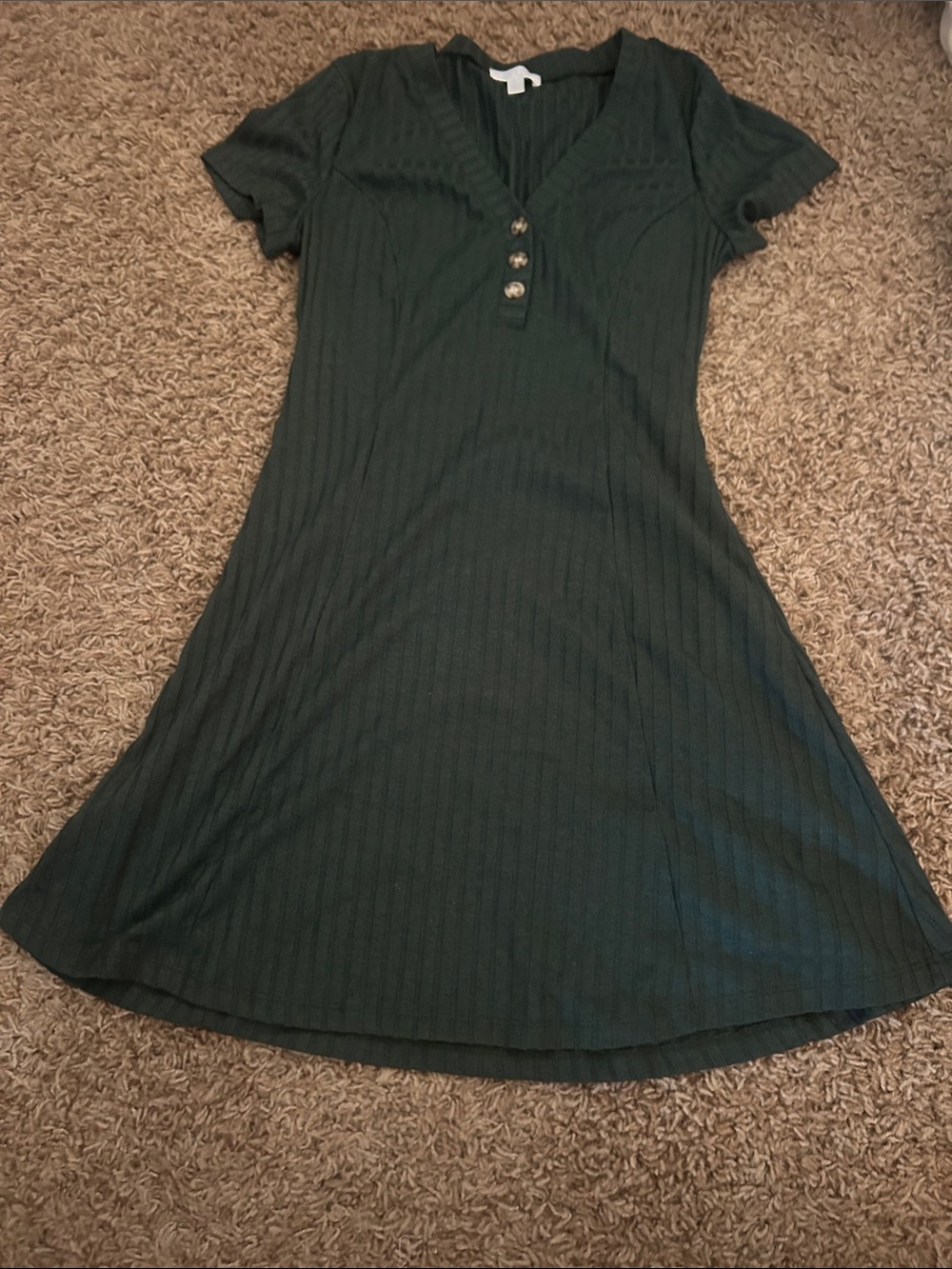 Women’s green ribbed dress